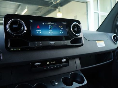 New 2026 Mercedes-Benz Sprinter 2500 image 23