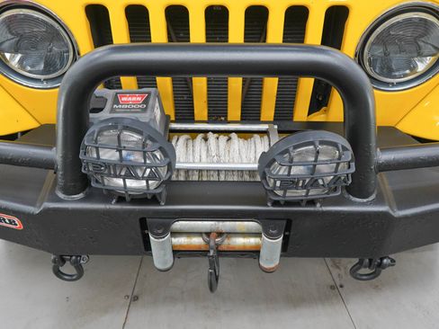 Used 2006 Jeep Wrangler Unlimited Rubicon AWD/4WD image 25