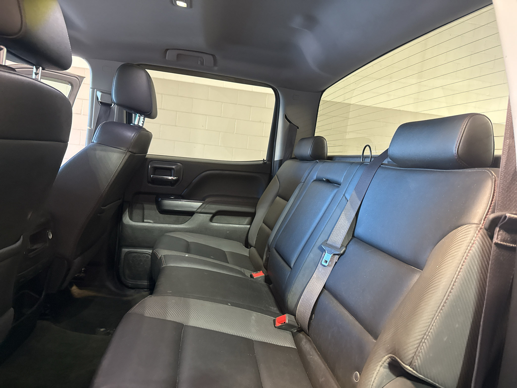 Used 2016 GMC Sierra 2500 SLT w/ All-Terrain HD Package AWD/4WD image 22