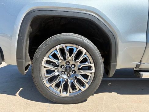Used 2023 GMC Sierra 1500 Denali Ultimate image 10