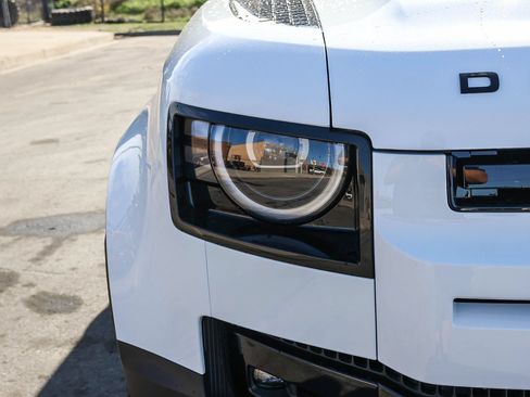 Certified 2026 Land Rover Defender 110 S AWD/4WD image 14