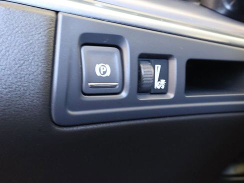 Used 2022 Cadillac XT5 Luxury image 20