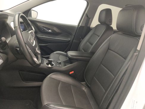 Used 2024 GMC Terrain SLT FWD image 17