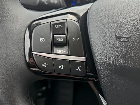 Used 2024 Ford Escape Active AWD/4WD image 13
