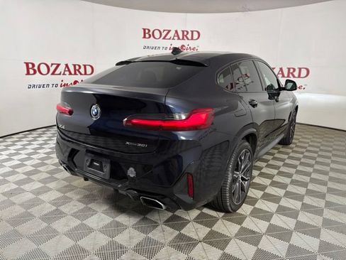 Used 2022 BMW X4 xDrive30i w/ M Sport Package 2 AWD/4WD image 8