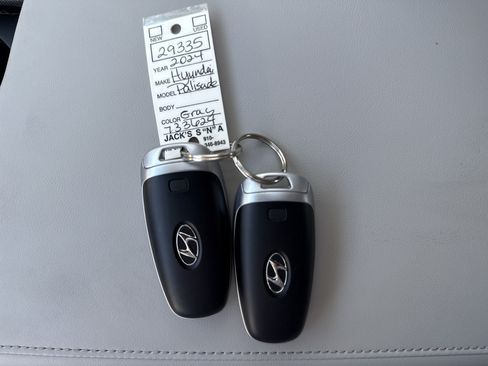 Used 2024 Hyundai Palisade Calligraphy FWD image 22