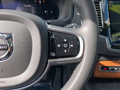 Used 2024 Volvo XC90 B5 Plus w/ Protection Package Premier AWD/4WD image 20