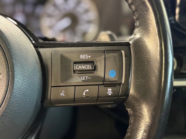 Used 2022 Nissan Pathfinder SL AWD/4WD image 27