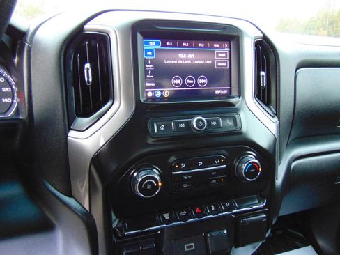 Used 2020 Chevrolet Silverado 2500 W/T w/ WT Convenience Package image 22