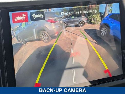 Used 2025 Jeep Wrangler Unlimited Rubicon image 19