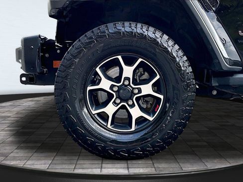 Used 2020 Jeep Wrangler Unlimited Rubicon AWD/4WD image 10