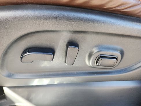 Used 2019 Nissan Titan Platinum Reserve w/ Platinum Utility Package image 13