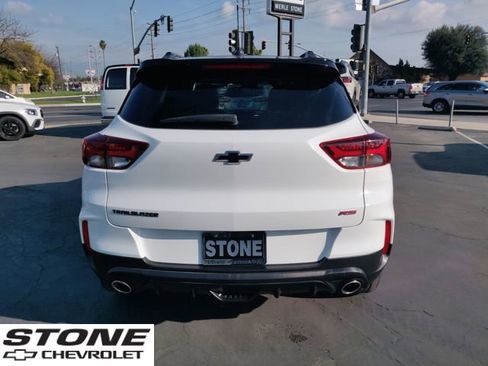 Certified 2023 Chevrolet TrailBlazer RS w/ Sun and Liftgate Package image 9