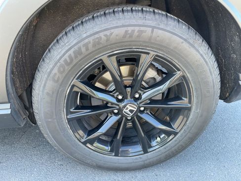 Used 2024 Honda CR-V Sport image 3