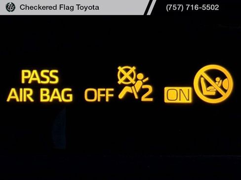 Used 2024 Toyota RAV4 SE w/ Weather & Moonroof Package image 35