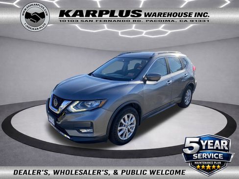 Used 2018 Nissan Rogue SV w/ Premium Package image 1