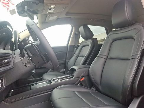 New 2026 Lincoln Corsair Premiere image 6