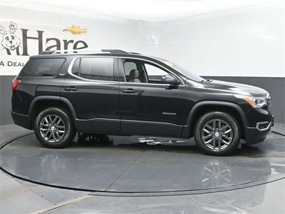 Used 2017 GMC Acadia SLT