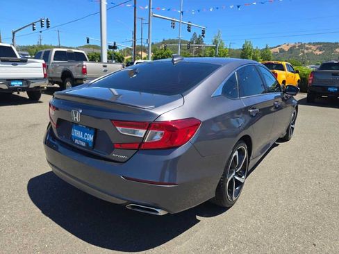 Used 2020 Honda Accord Sport image 5