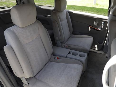 Used 2013 Nissan Quest SV FWD image 14
