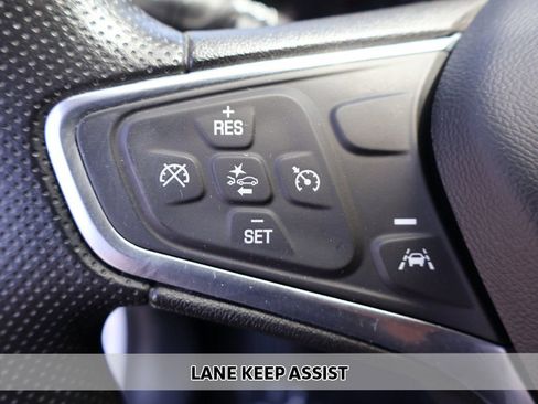 Used 2023 Chevrolet Malibu LT image 3