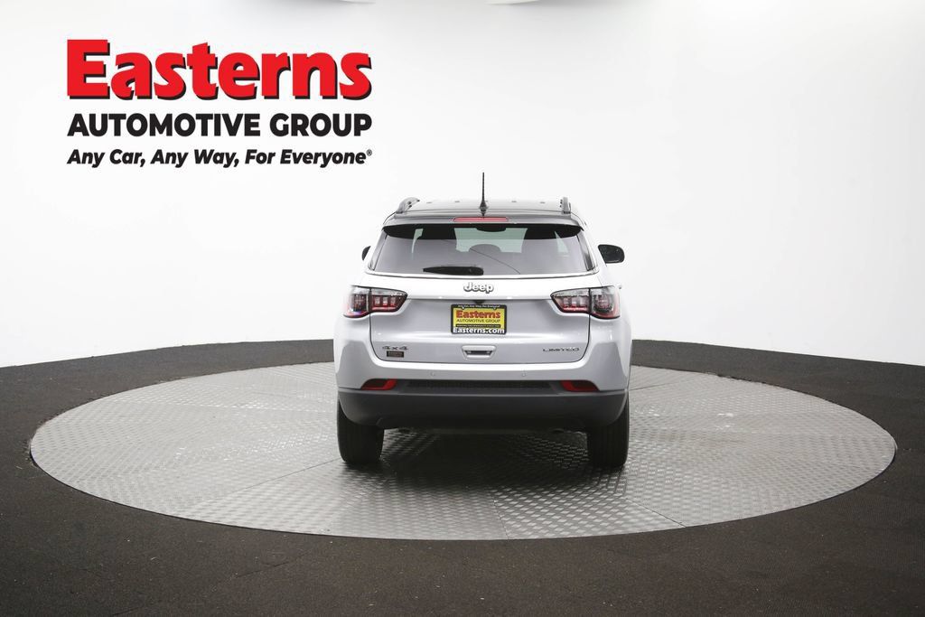 Used 2025 Jeep Compass Limited AWD/4WD image 36