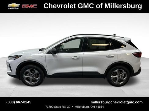 Used 2025 Ford Escape ST-Line AWD/4WD image 7