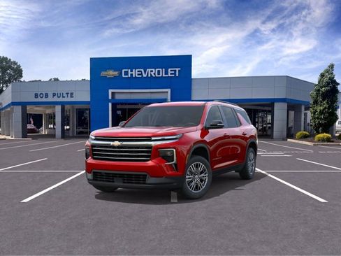 New 2026 Chevrolet Traverse LT w/ Driver Confidence Package FWD image 8