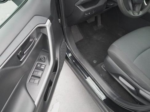 Certified 2021 Toyota RAV4 LE image 9