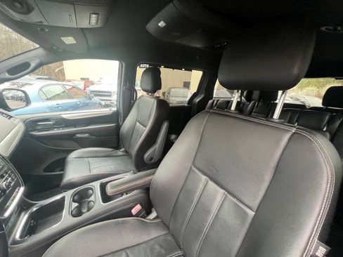 Used 2014 Dodge Grand Caravan R/T w/ Safety Sphere Group image 10