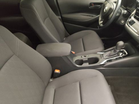 Used 2024 Toyota Corolla LE image 21