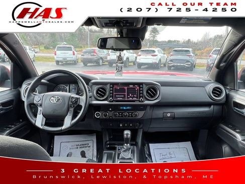 Used 2022 Toyota Tacoma TRD Off-Road image 15