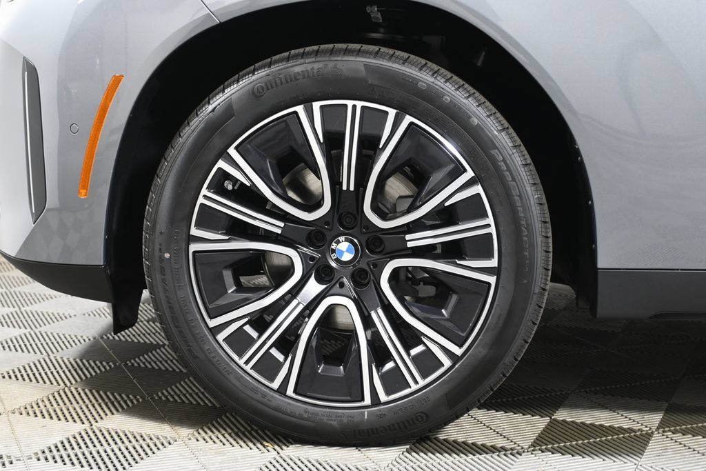 Used 2026 BMW X3 xDrive30i w/ Premium Package AWD/4WD image 12