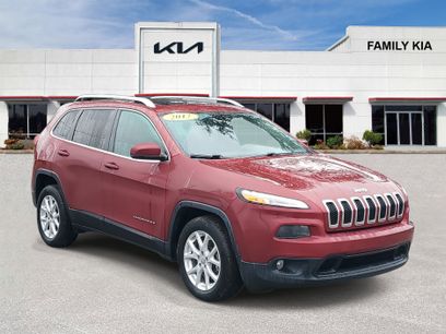 Used 2017 Jeep Cherokee Latitude w/ Safety/Convenience Group