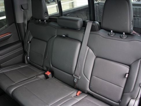 Used 2023 GMC Sierra 1500 Denali w/ Technology Package image 30