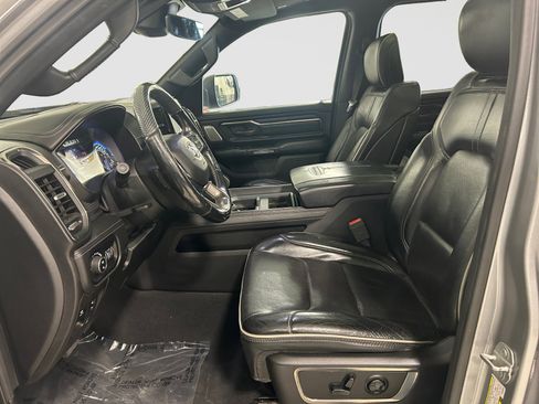 Used 2019 RAM 1500 Limited RWD image 12