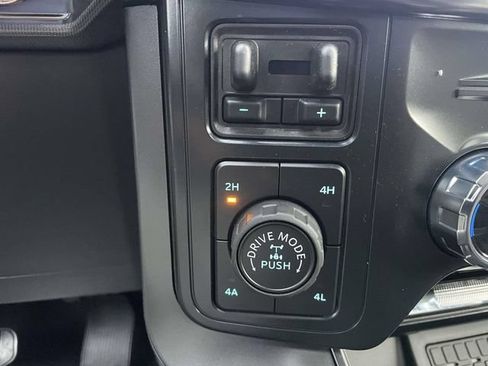 Used 2025 Ford F150 Lariat w/ Equipment Group 502A High AWD/4WD image 23