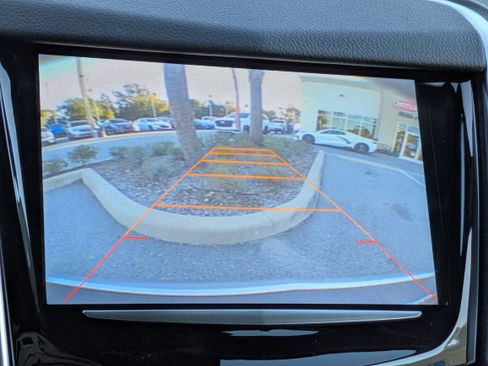 Certified 2015 Cadillac SRX Luxury w/ Driver Awareness Package image 32