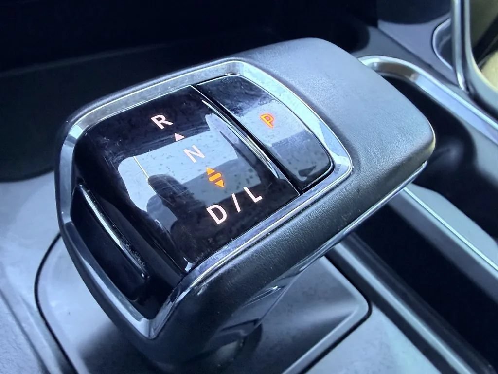 Used 2024 GMC Sierra 1500 Denali AWD/4WD image 48
