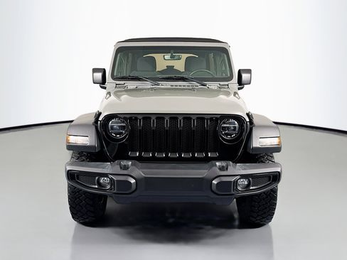 Used 2022 Jeep Wrangler Unlimited Sport image 2