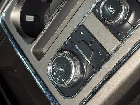 Used 2018 Ford Expedition Max XLT w/ Equipment Group 201A AWD/4WD image 31