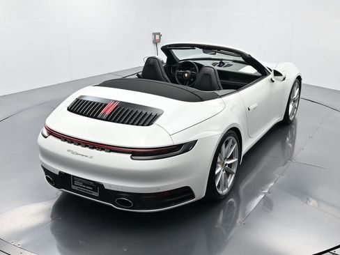 Used 2024 Porsche 911 Carrera S image 43