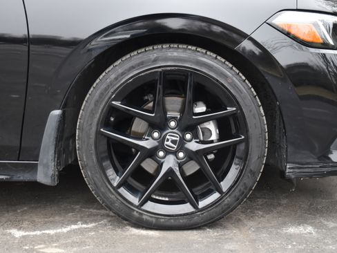 Used 2023 Honda Civic Sport image 10