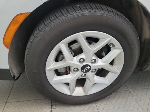 Used 2021 Kia Soul S FWD image 31