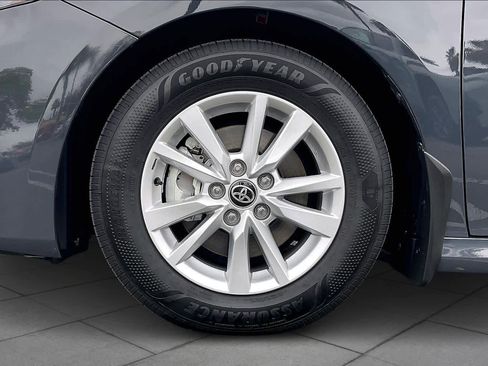 Certified 2025 Toyota Camry LE w/ Convenience Package image 10