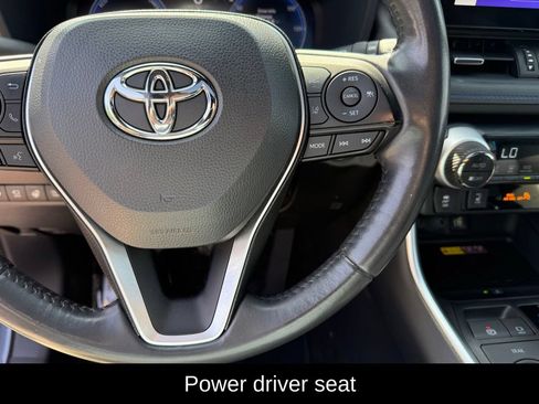 Used 2023 Toyota RAV4 XSE AWD/4WD image 12