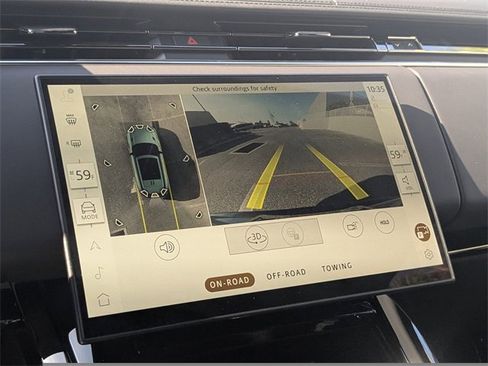 New 2025 Land Rover Range Rover Sport Dynamic SE image 16