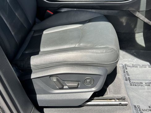 Used 2023 Audi Q7 3.0T Prestige w/ Prestige Package AWD/4WD image 18
