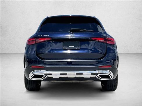 Certified 2024 Mercedes-Benz GLC 300 image 4