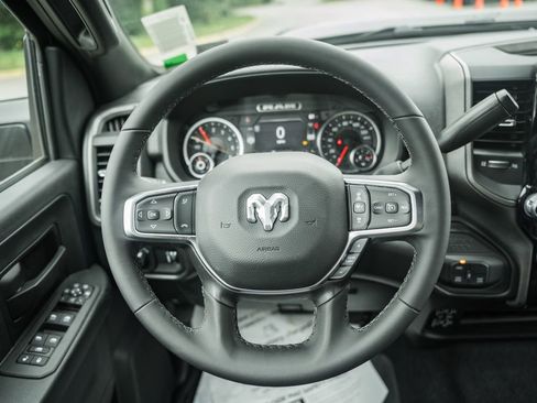 New 2026 RAM 2500 Tradesman AWD/4WD image 33